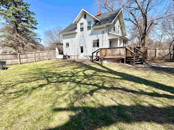$180,000 | 204 South 4th Street, Sabetha, KS 66534