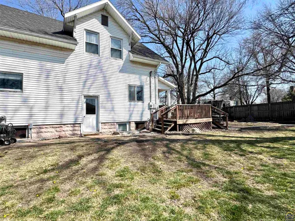 $180,000 | 204 South 4th Street, Sabetha, KS 66534