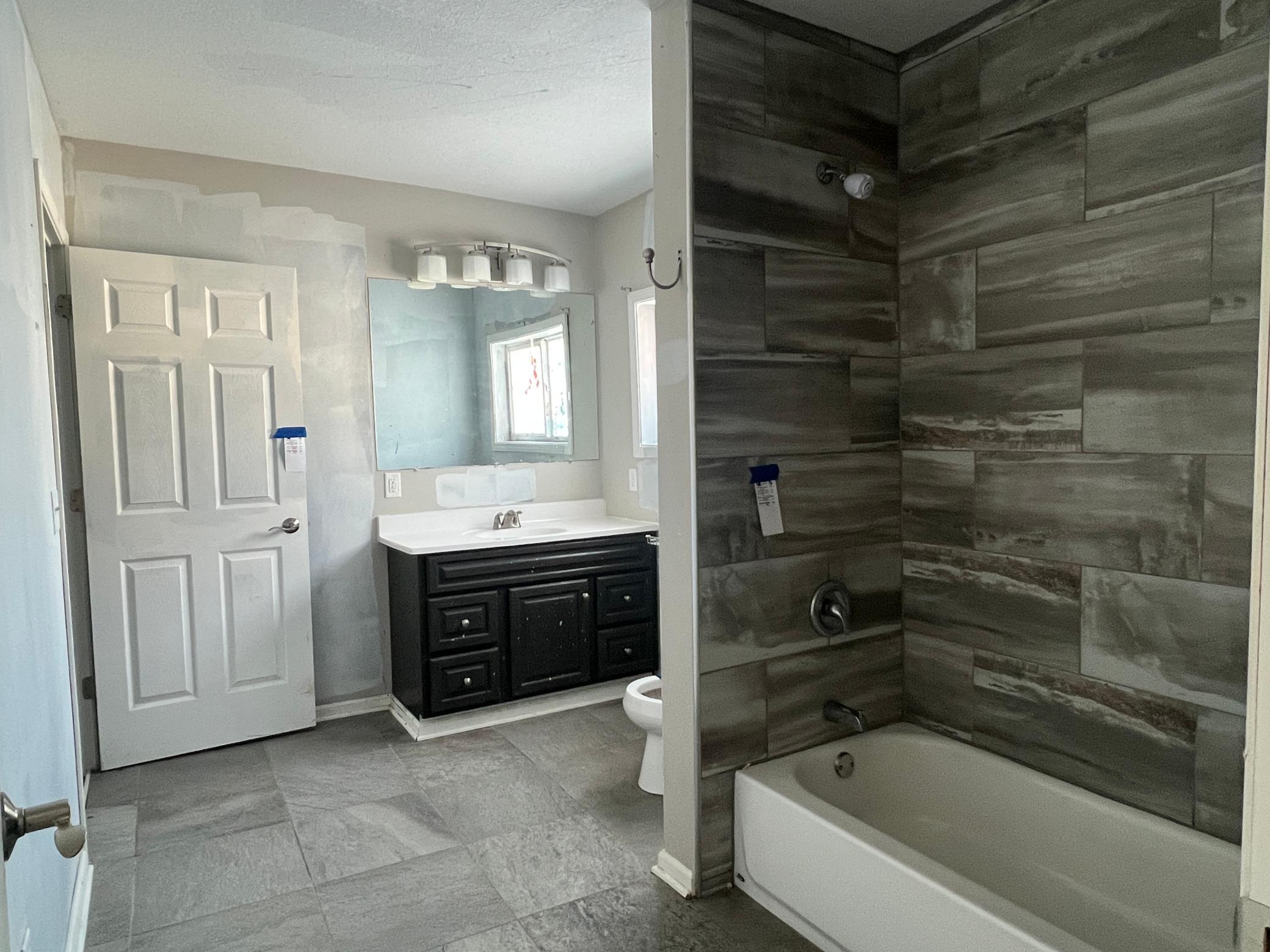 408 2nd Street Lyle, MN 55953 - Photo 16 of 27