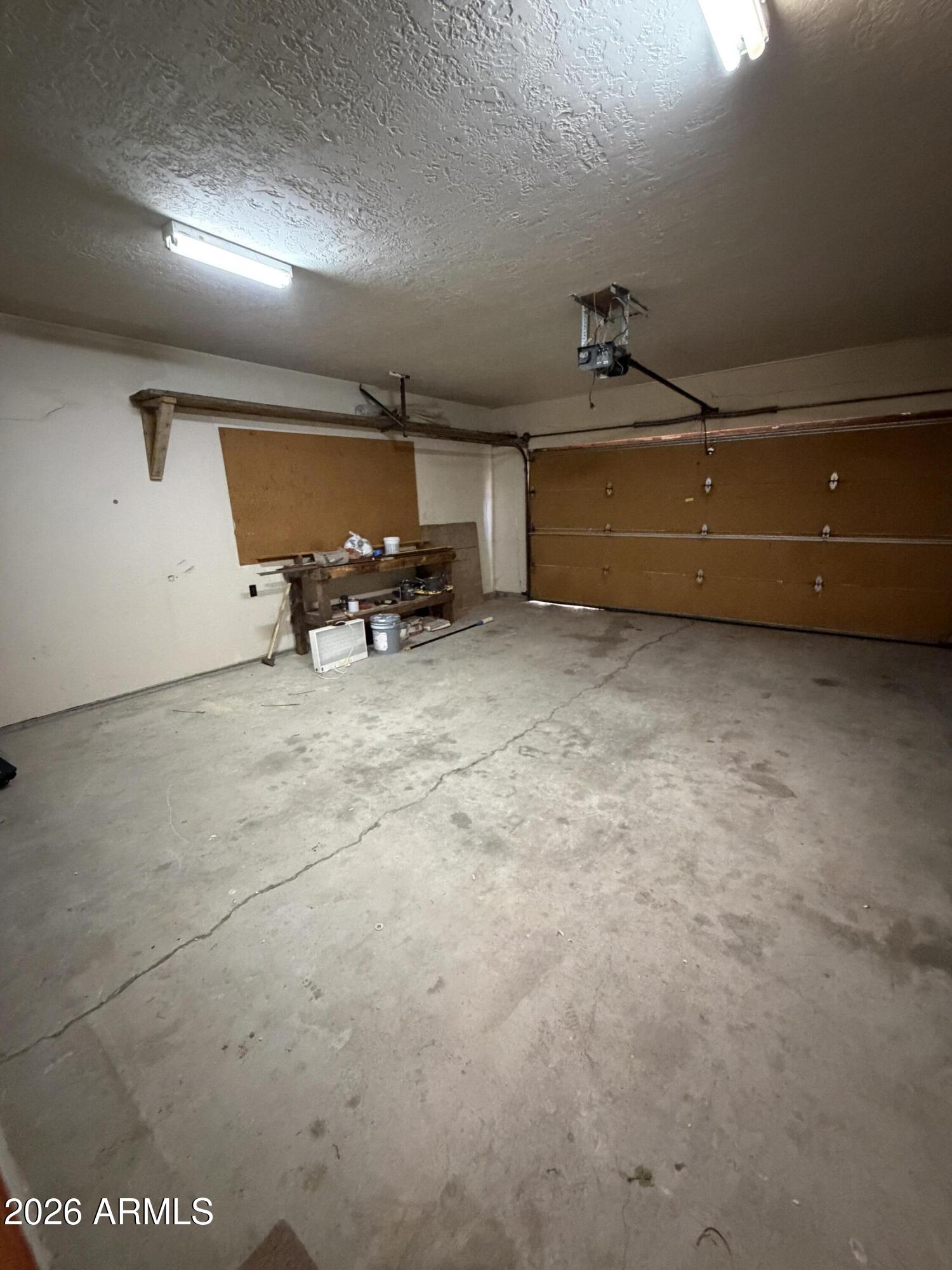 4042 East Pueblo Road Cottonwood, AZ 86326 - Photo 11 of 37 20260827_151118282_iOS
