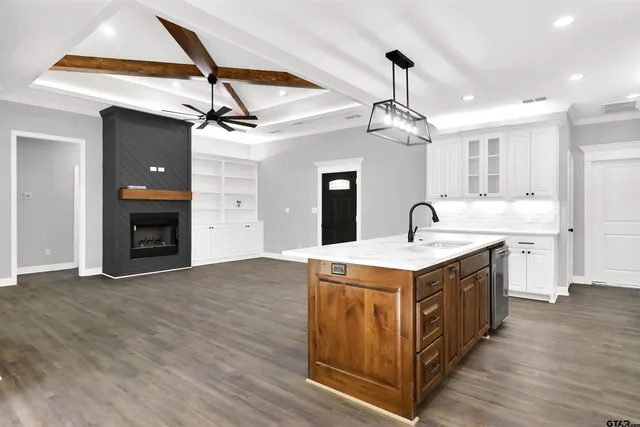 $314,900 | 105 Johnston Street, Arp, TX 75750