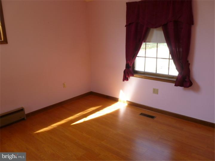 104 Governors Drive Wallingford, PA 19086 - Photo 16 of 25 In-law Suite