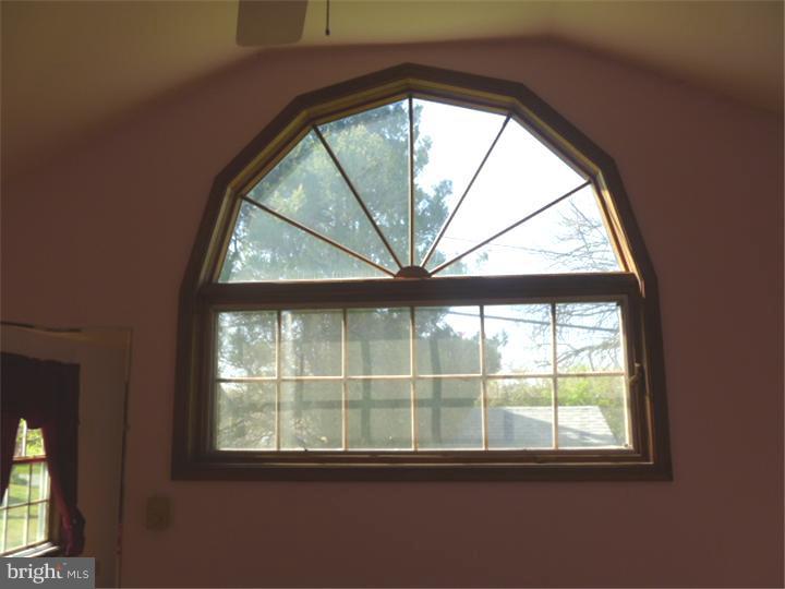 104 Governors Drive Wallingford, PA 19086 - Photo 17 of 25 In-law Suite