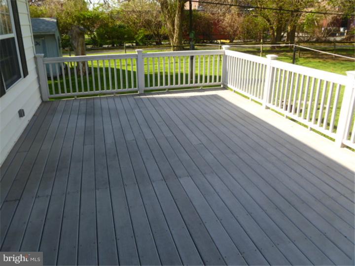 104 Governors Drive Wallingford, PA 19086 - Photo 22 of 25 Deck