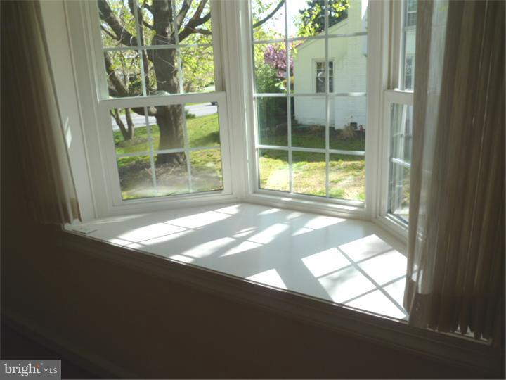 104 Governors Drive Wallingford, PA 19086 - Photo 6 of 25 Dining Room