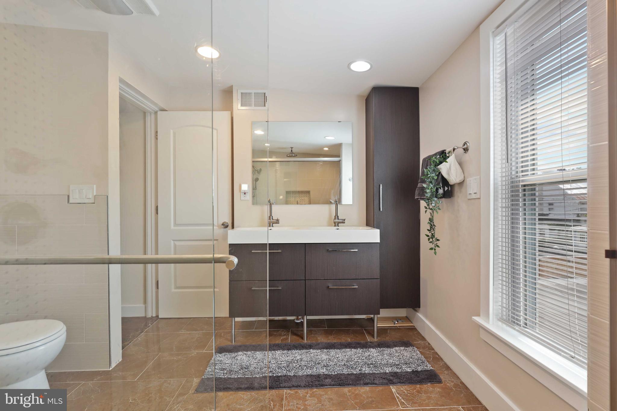 3544 Roland Avenue Baltimore, MD 21211 - Photo 28 of 45 2nd floor bath