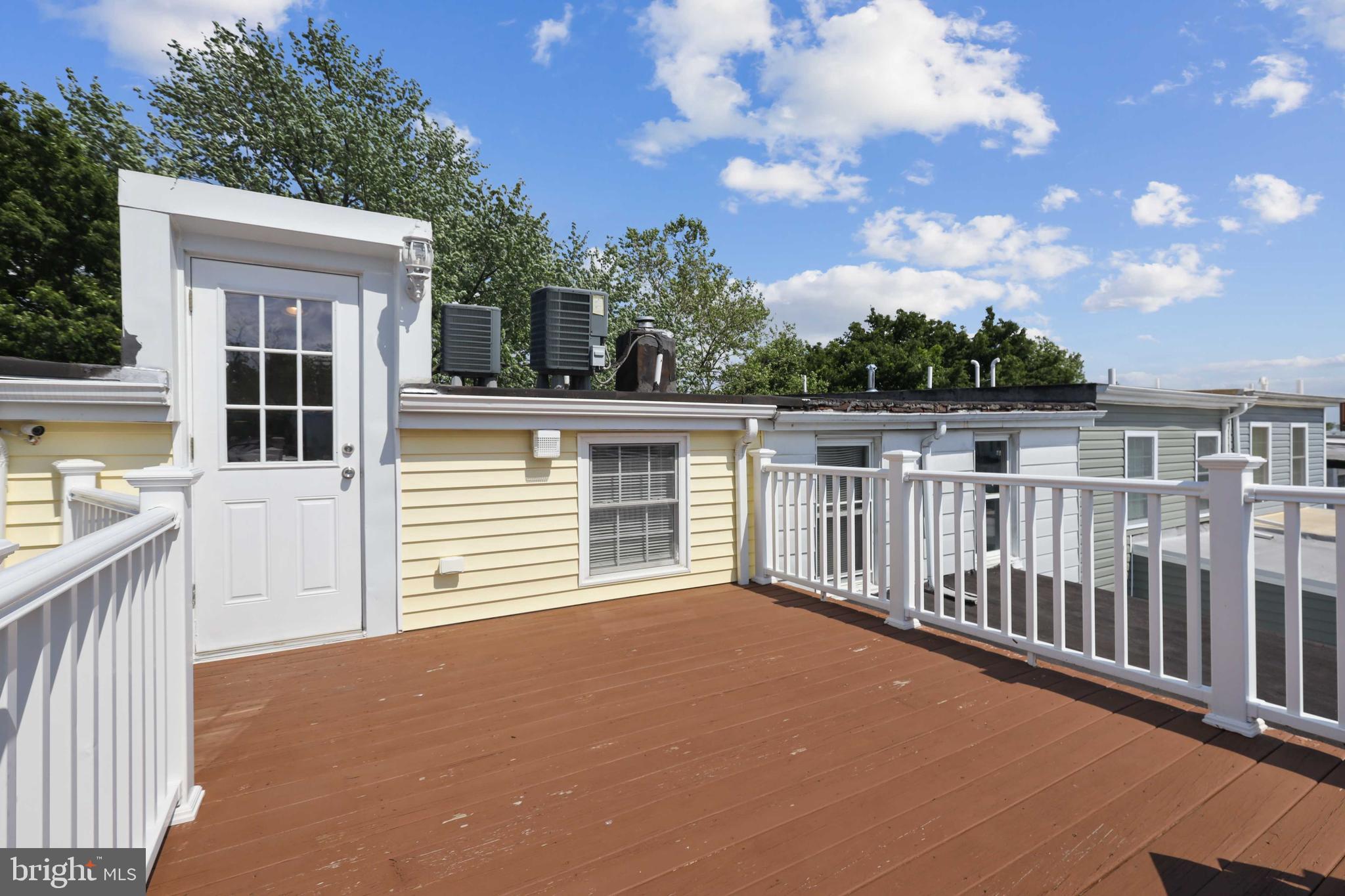 3544 Roland Avenue Baltimore, MD 21211 - Photo 42 of 45 Roof deck