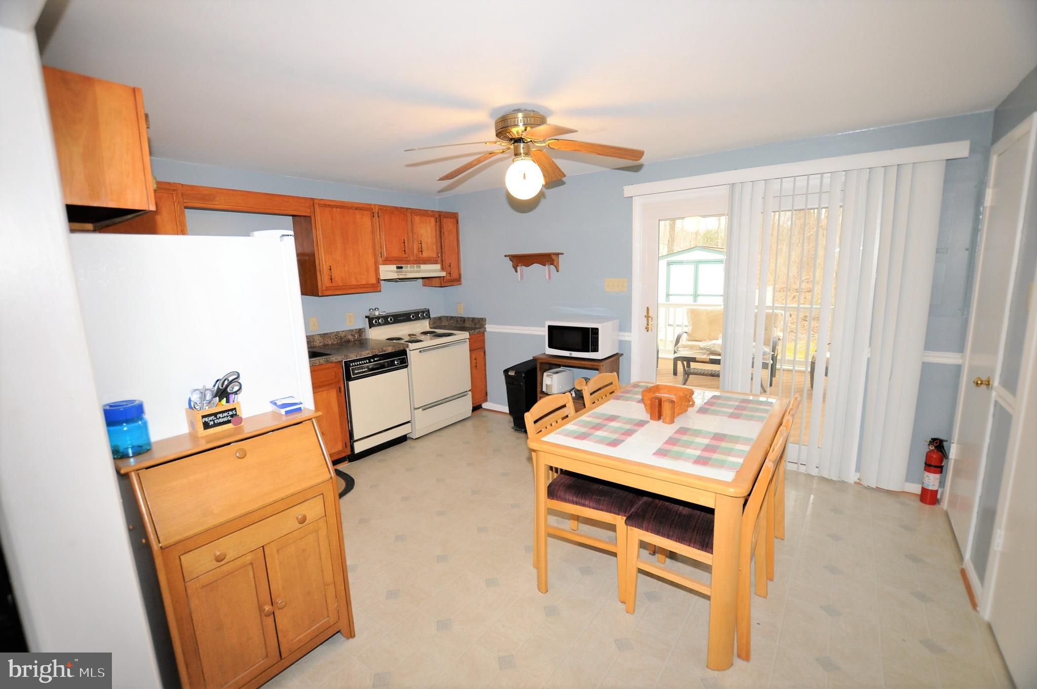 1401 Farmington Road East Accokeek, MD 20607 - Photo 23 of 34 Kitchen