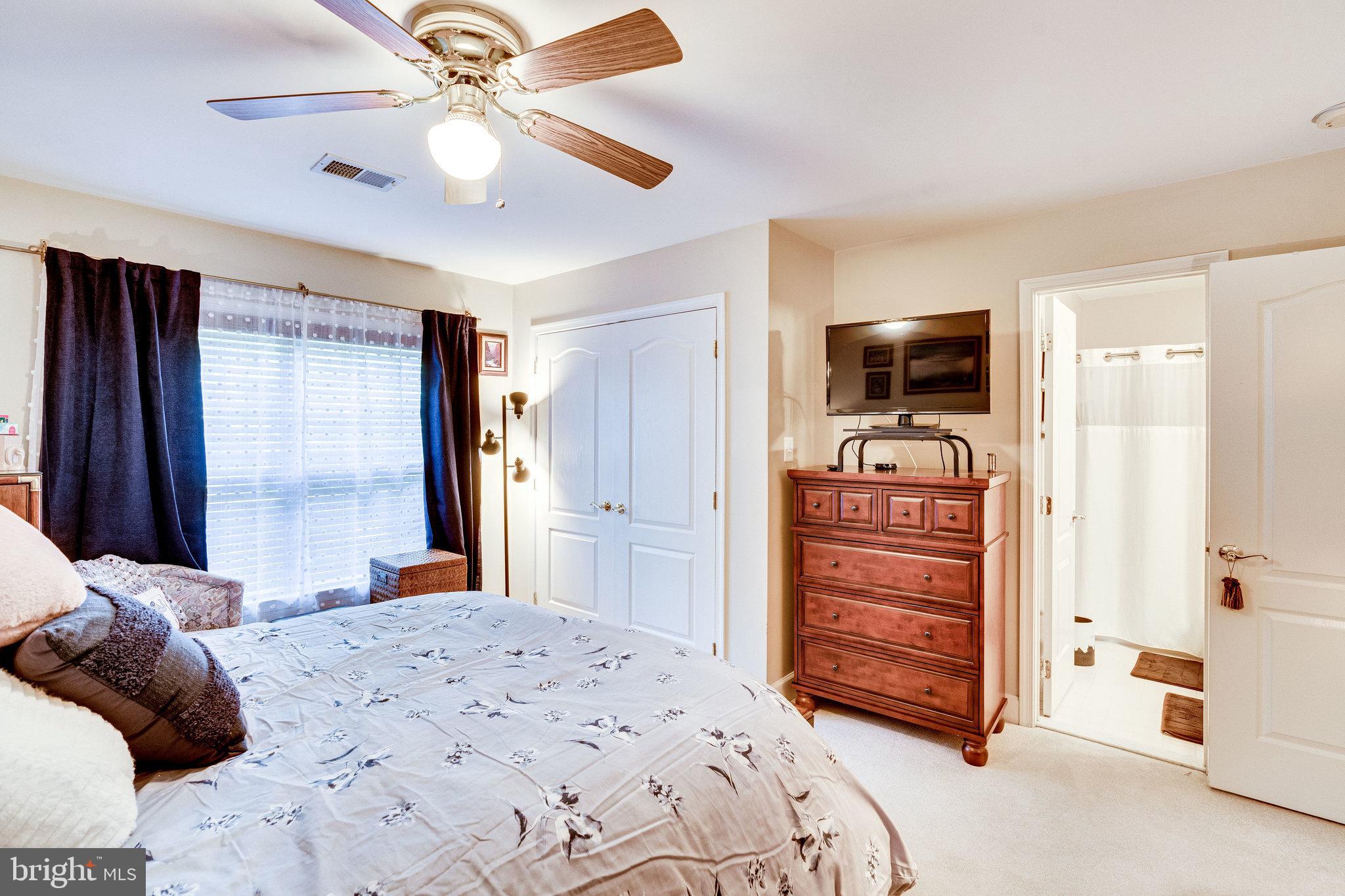 6661 Hunters Ridge Road Manassas, VA 20112 - Photo 43 of 80