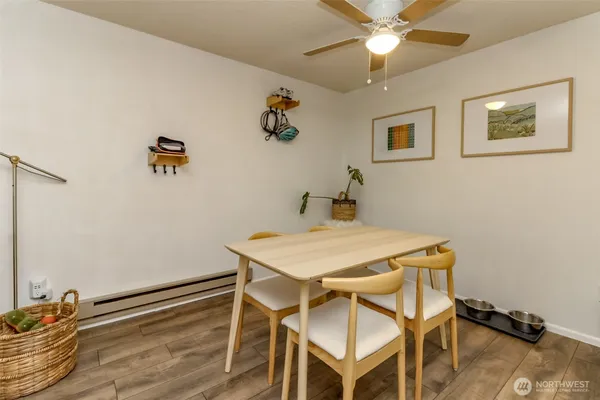 $335,000 | 13235 12th Avenue Southwest, Unit 522, Burien, WA 98146