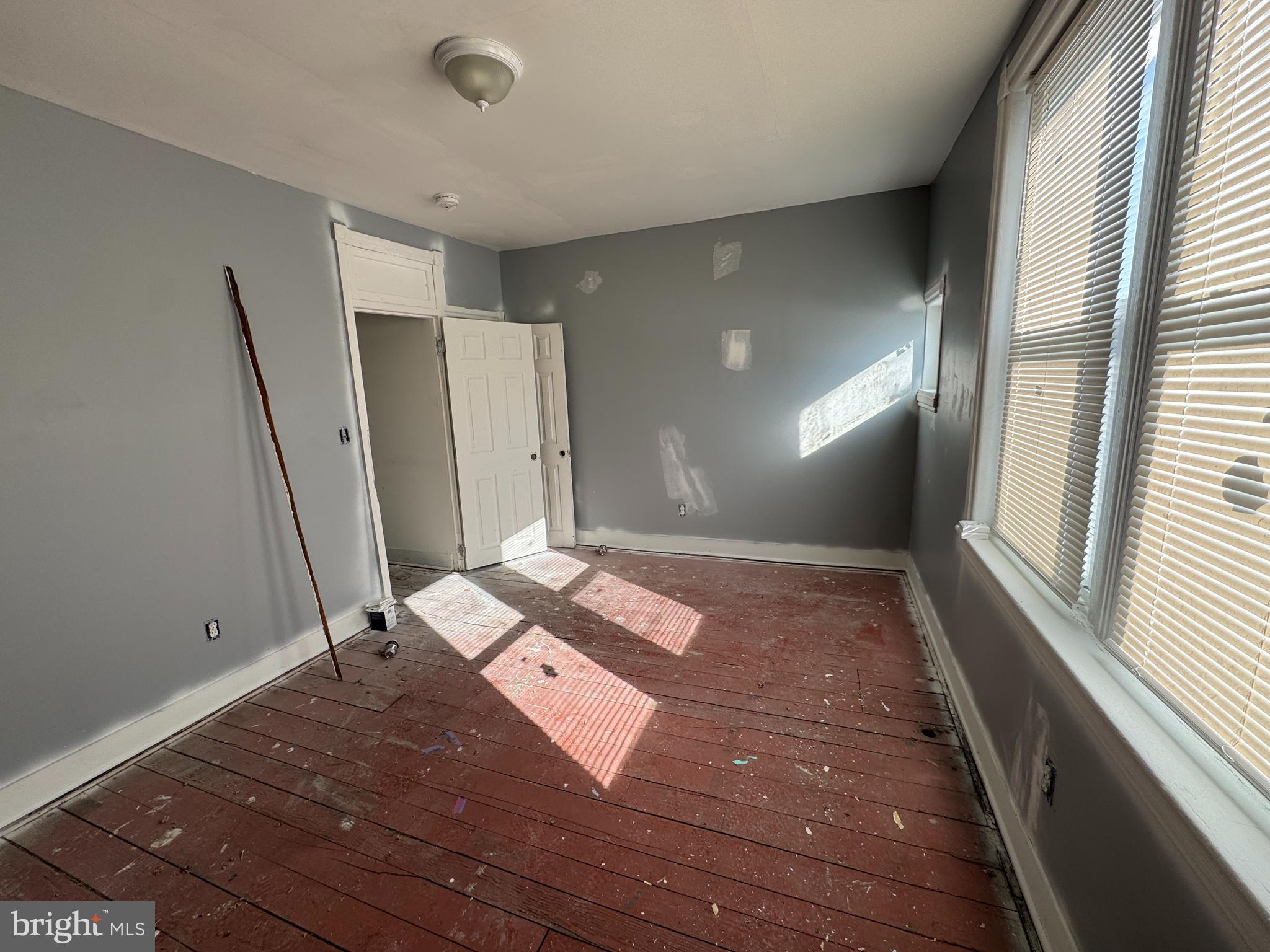 616 West 6th Street Chester, PA 19013 - Photo 8 of 15