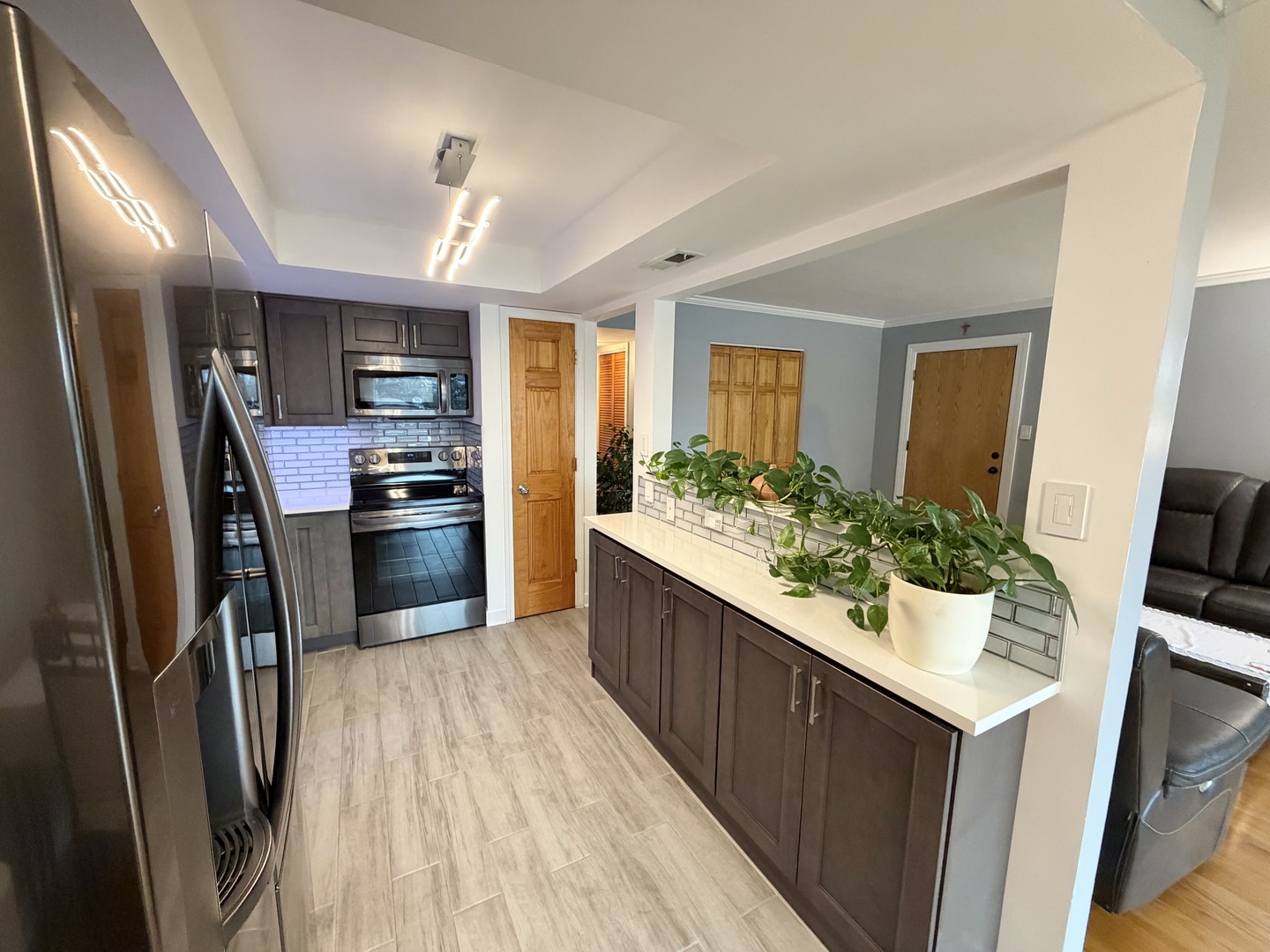 9111 South Roberts Road, Unit 8A Hickory Hills, IL 60457 - Photo 7 of 18