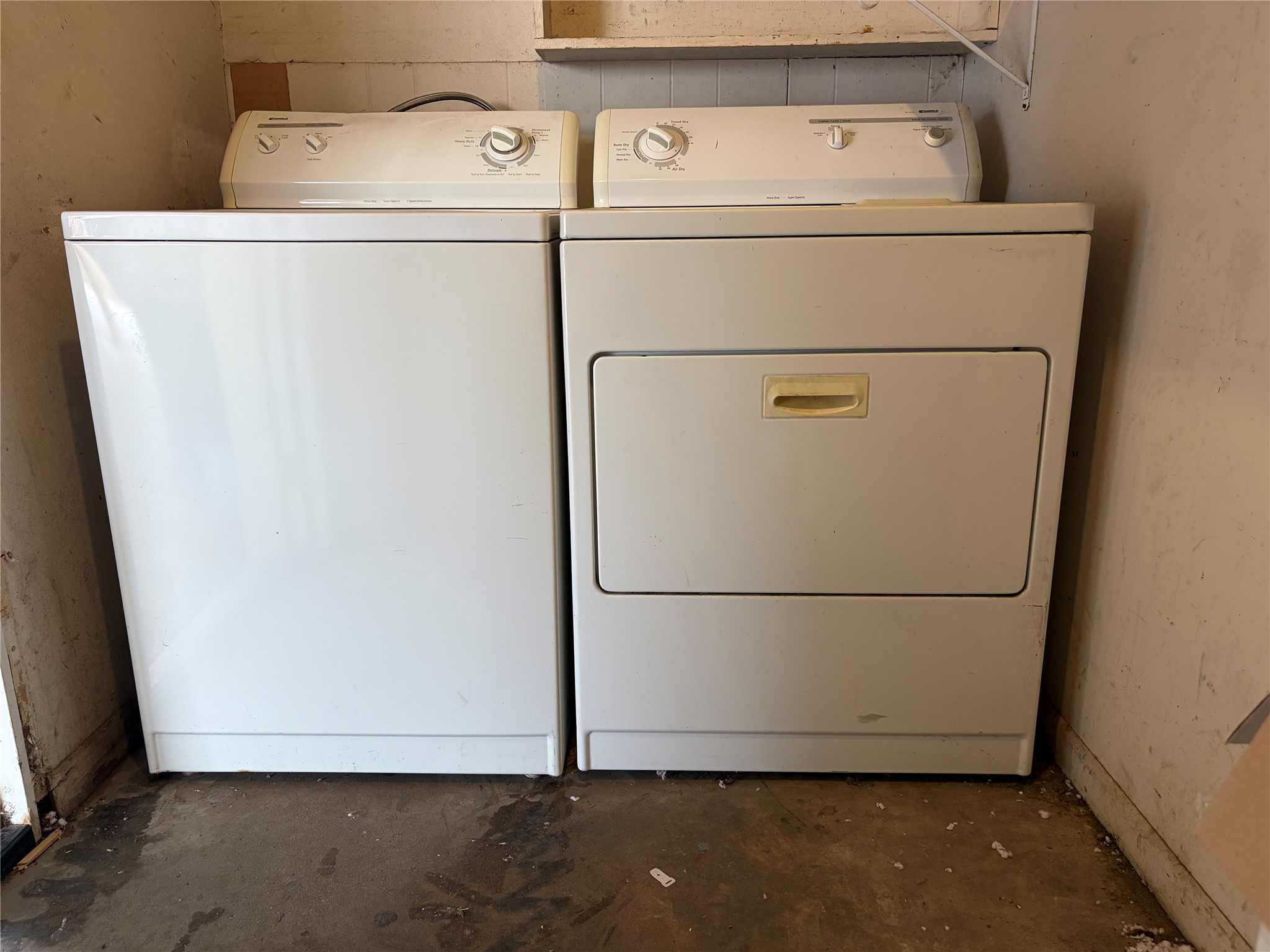 7404 Bethune Avenue, Unit B Austin, TX 78752 - Photo 13 of 13 Laundry area with washer and dryer