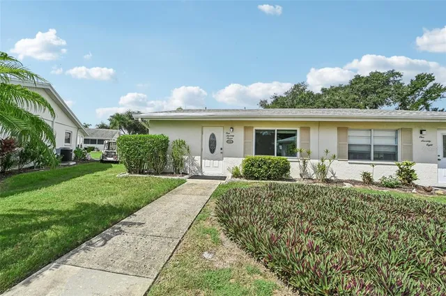 $119,900 | 301 Andover Place South, Unit 177, Sun City Center, FL 33573