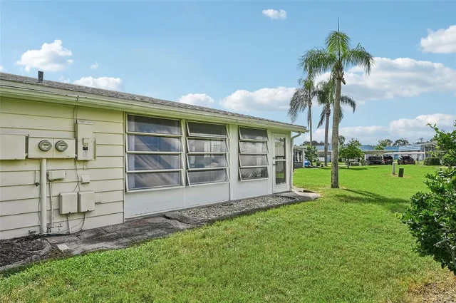 $119,900 | 301 Andover Place South, Unit 177, Sun City Center, FL 33573