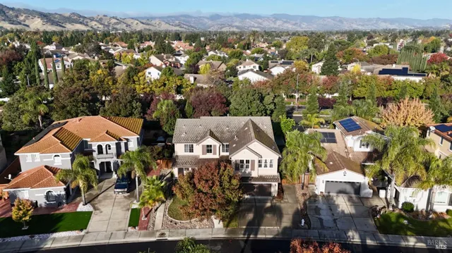 $869,000 | 130 Brighton Circle, Vacaville, CA 95687