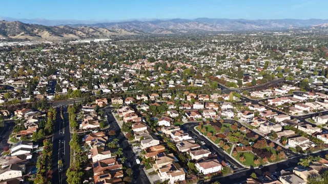 $869,000 | 130 Brighton Circle, Vacaville, CA 95687