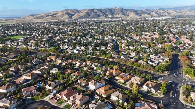 $869,000 | 130 Brighton Circle, Vacaville, CA 95687