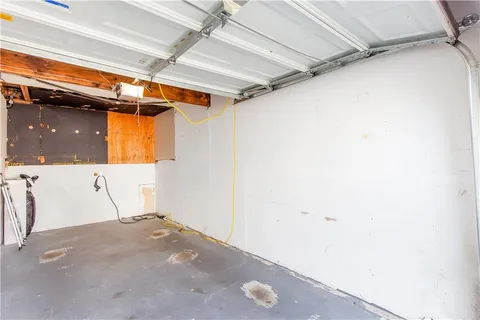 $189,900 | 1382 Old Coach Road Southwest, Marietta, GA 30008