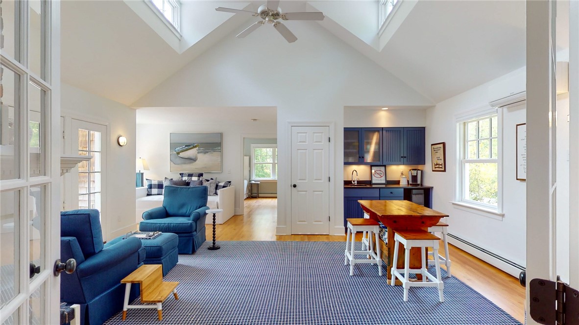 13 Inwood Lane Westerly, RI 02891 - Photo 15 of 35 Welcome to the First Floor Bonus Suite
