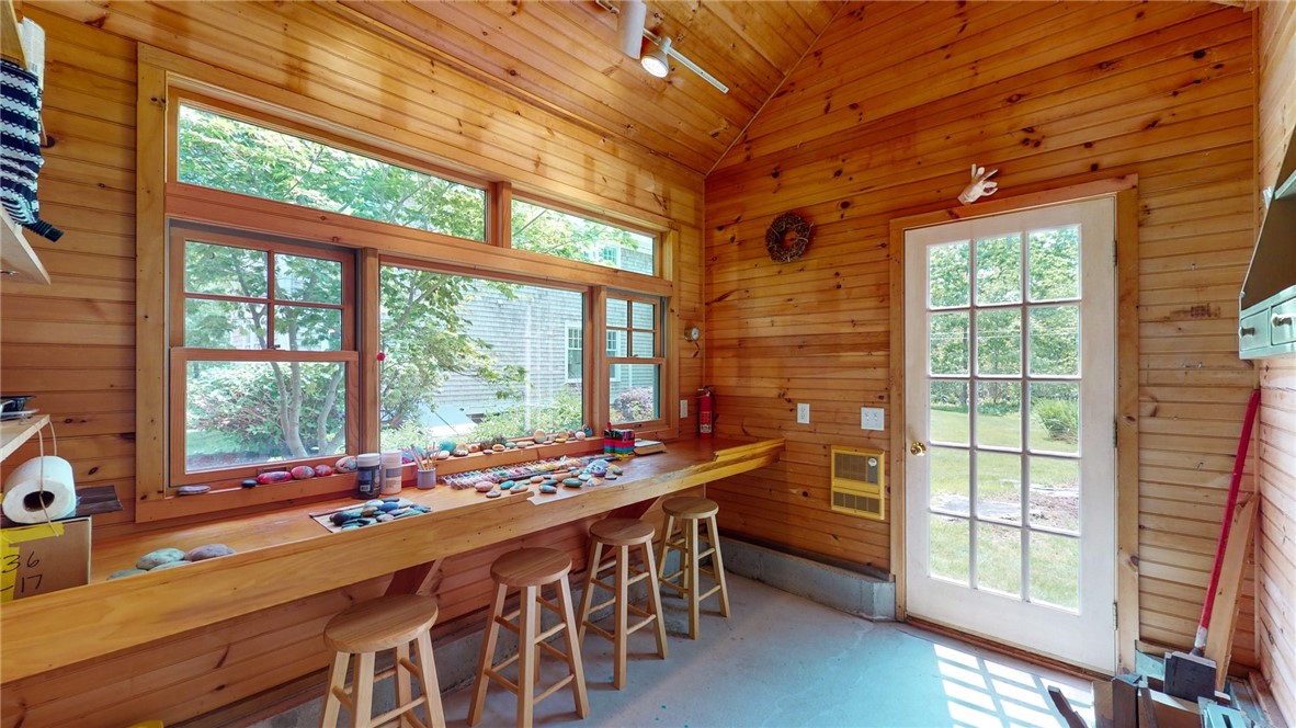 13 Inwood Lane Westerly, RI 02891 - Photo 26 of 35 Potting/ Craft Shed