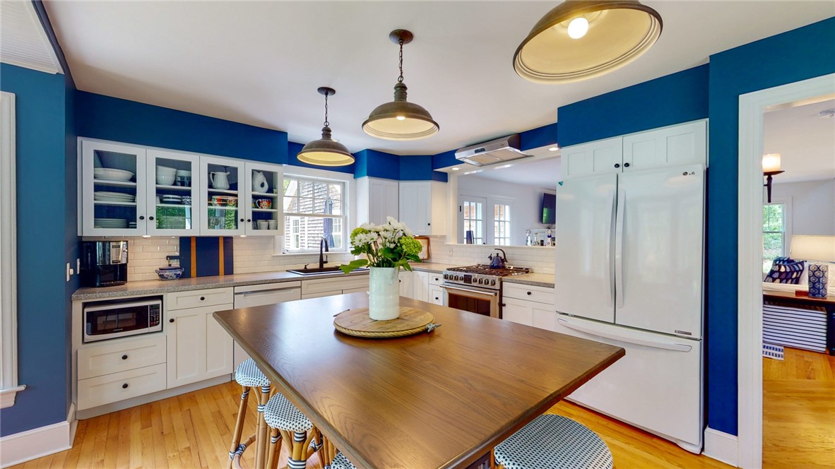 13 Inwood Lane Westerly, RI 02891 - Photo 6 of 35 Gallery Image 6