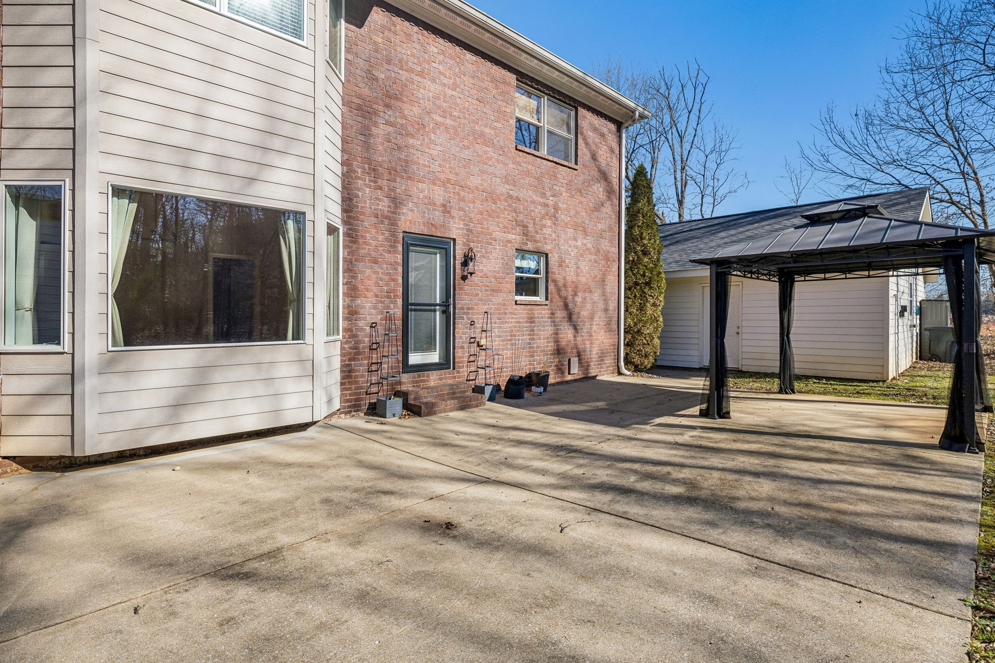 3840 East Compton Road Murfreesboro, TN 37130 - Photo 38 of 51 a view of a building with entrance gate