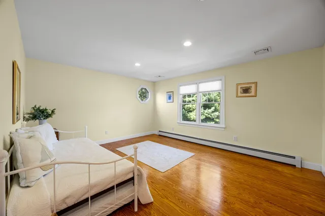 $1,095,000 | 783 Santuit-Newtown Road, Marstons Mills, MA 02648