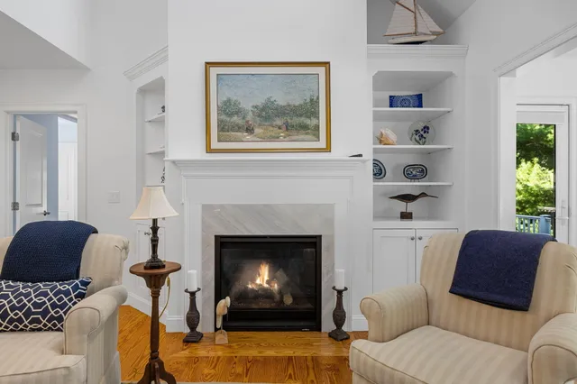 $1,095,000 | 783 Santuit-Newtown Road, Marstons Mills, MA 02648