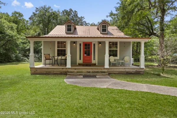 $245,000 | 5082 Menge Avenue, Pass Christian, MS 39571