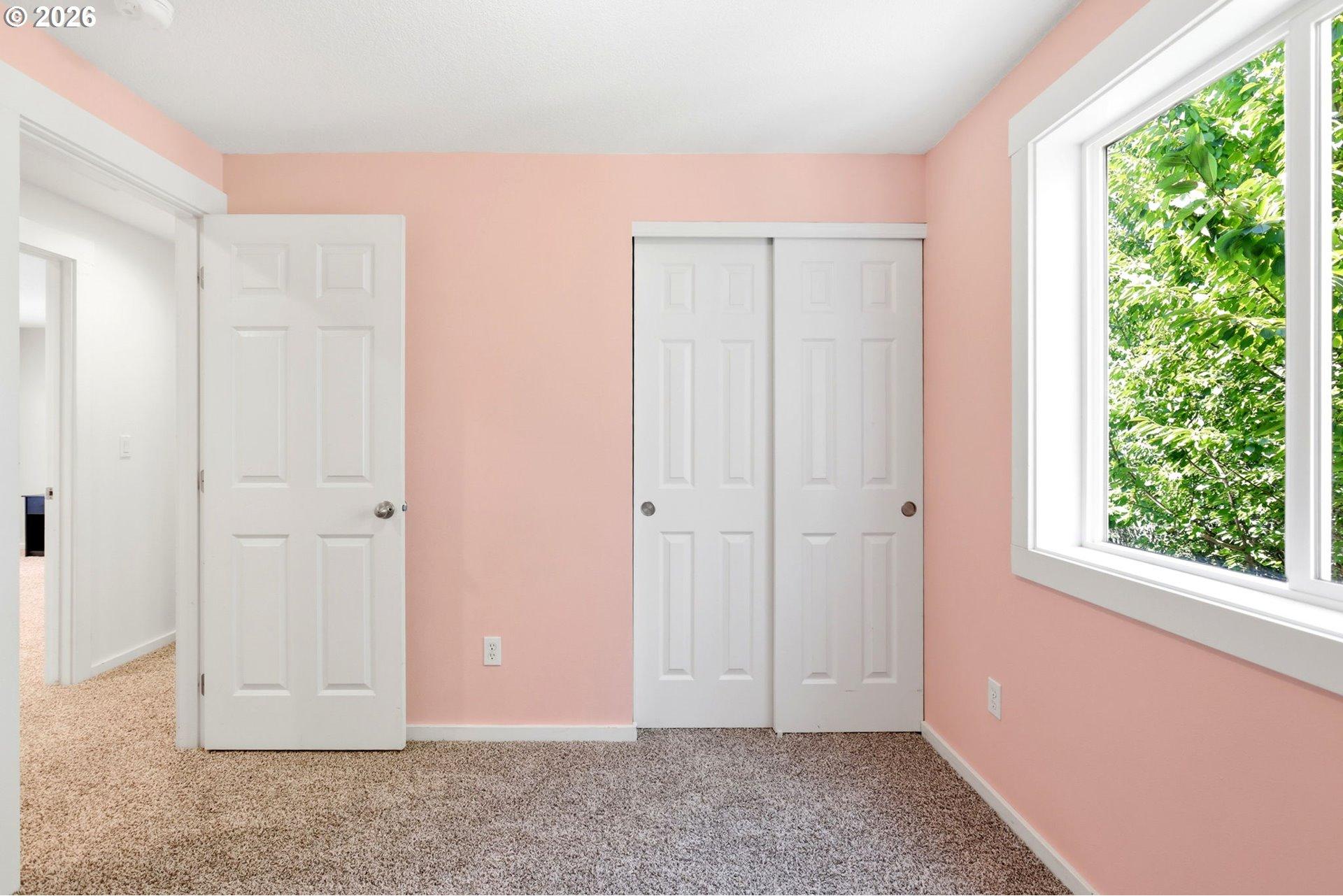 439 Vista Ridge Court Gaston, OR 97119 - Photo 21 of 48 Bedroom