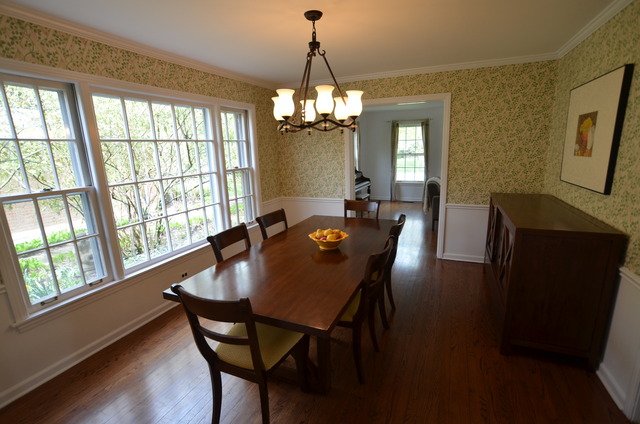 929 Pawnee Road Wilmette, IL 60091 - Photo 4 of 13