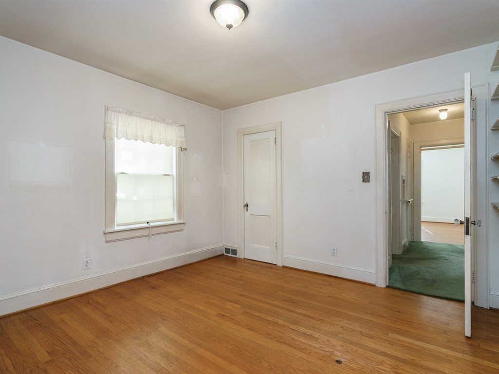 713 Kimbrough Street Raleigh, NC 27608 - Photo 16 of 25 Photo 16