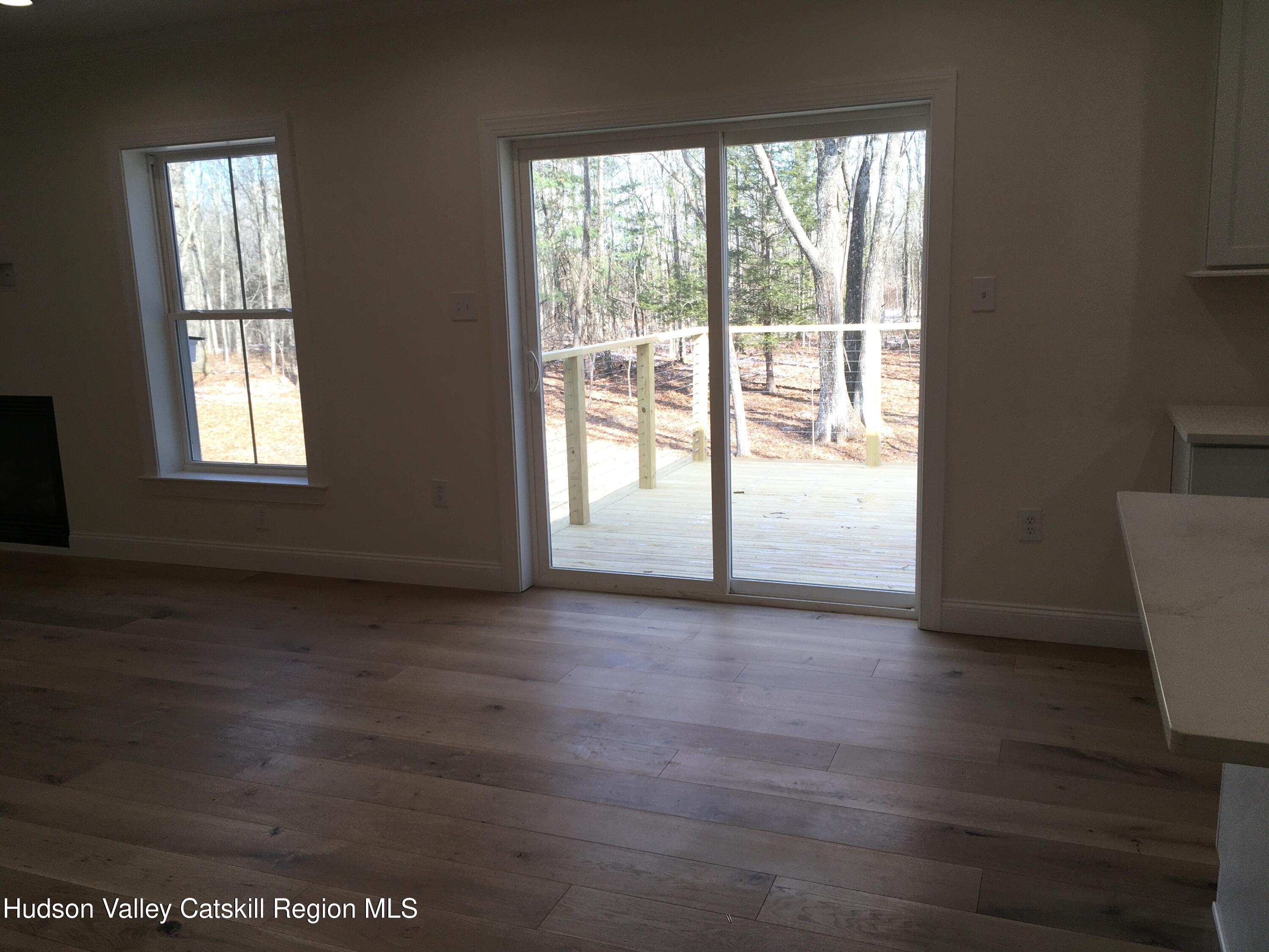 85 Jansen Road New Paltz, NY 12561 - Photo 20 of 42 dining area