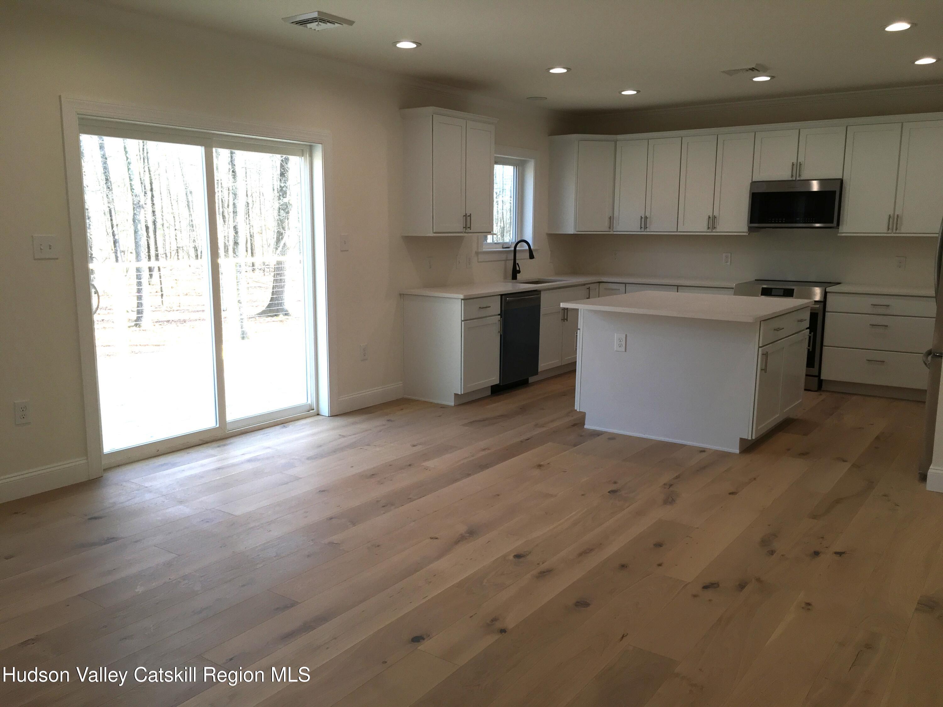 85 Jansen Road New Paltz, NY 12561 - Photo 21 of 42 Dining spot