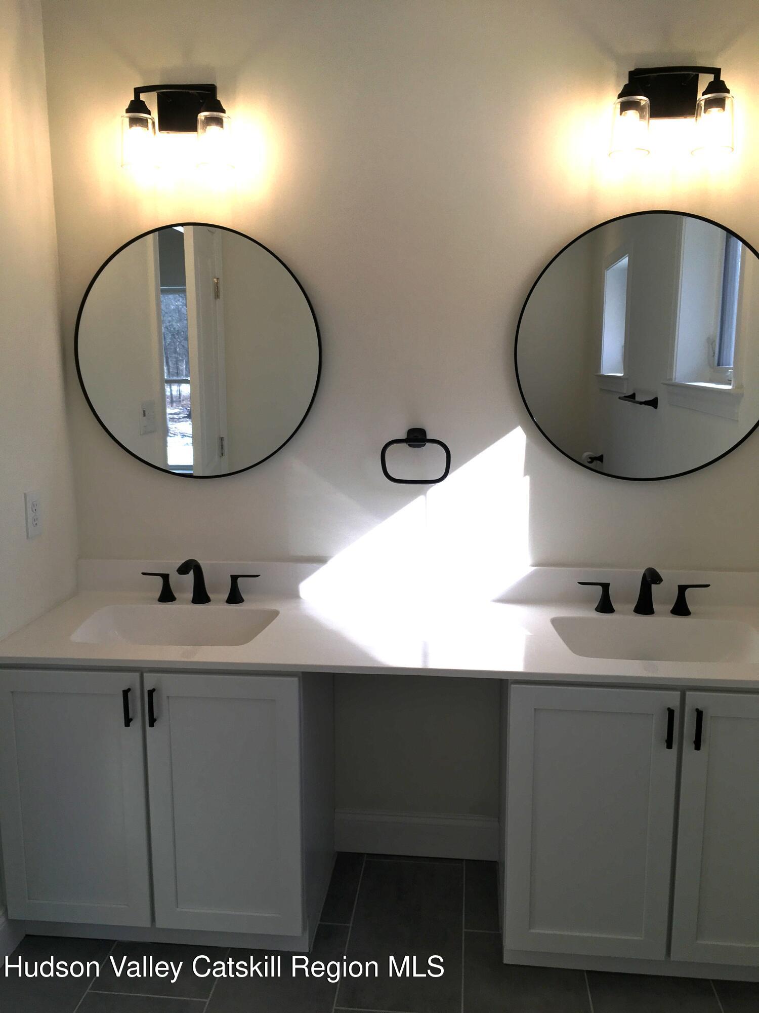 85 Jansen Road New Paltz, NY 12561 - Photo 25 of 42 Double sinks