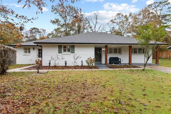 $305,000 | 912 West 25th Avenue, Covington, LA 70433