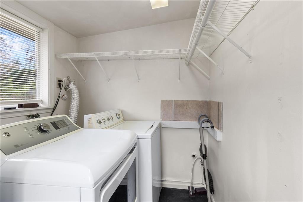 912 West 25th Avenue - View 4