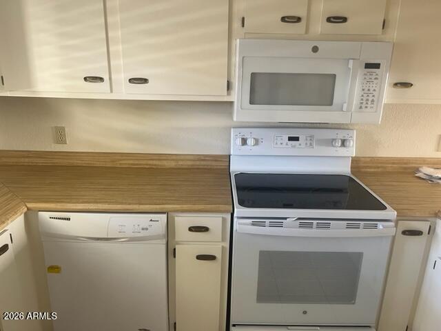 4150 East Cactus Road, Unit 213 Phoenix, AZ 85032 - Photo 5 of 17 IMG_6651