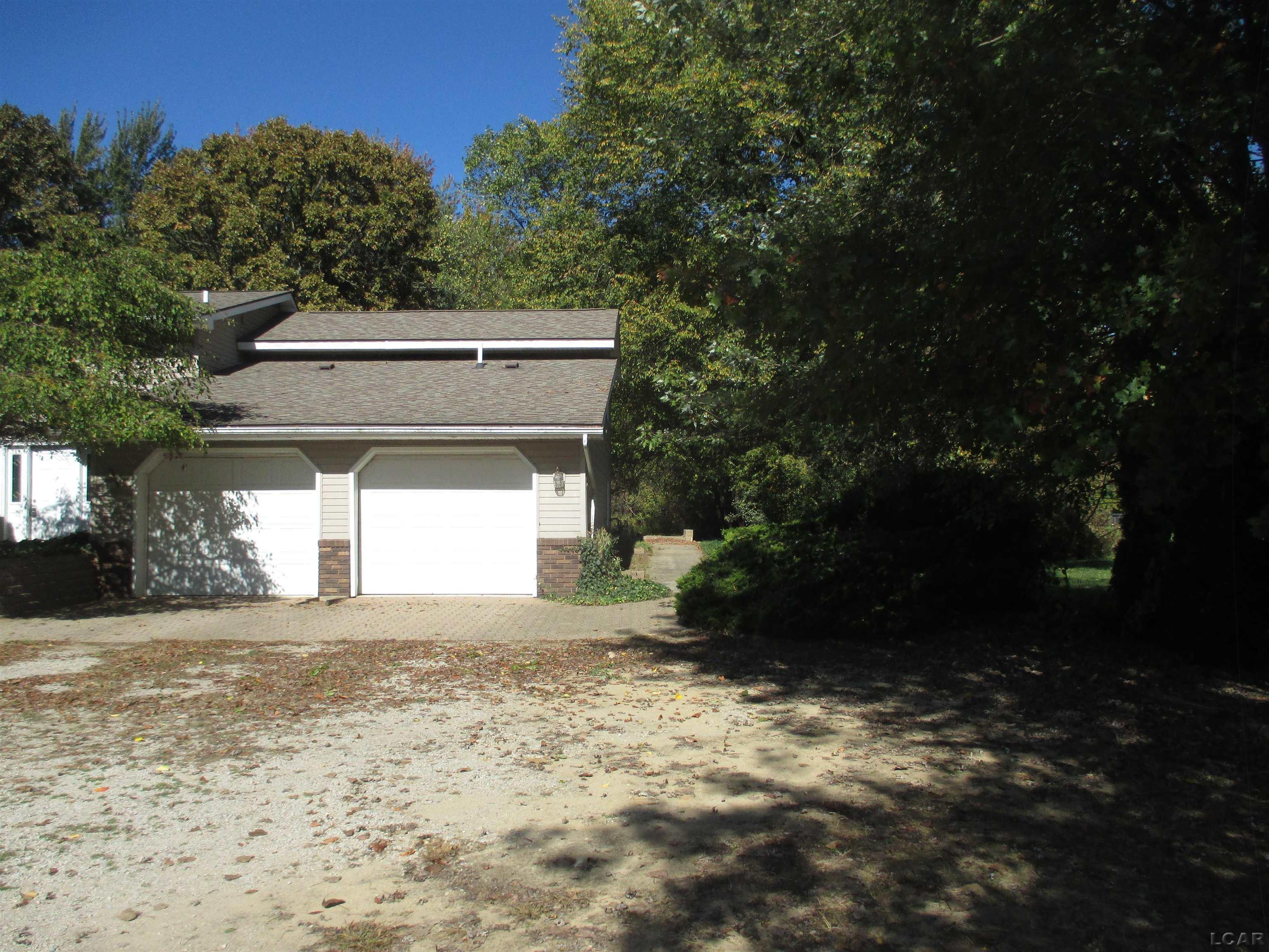3822 Sharp Road Adrian, MI 49221 - Photo 6 of 30