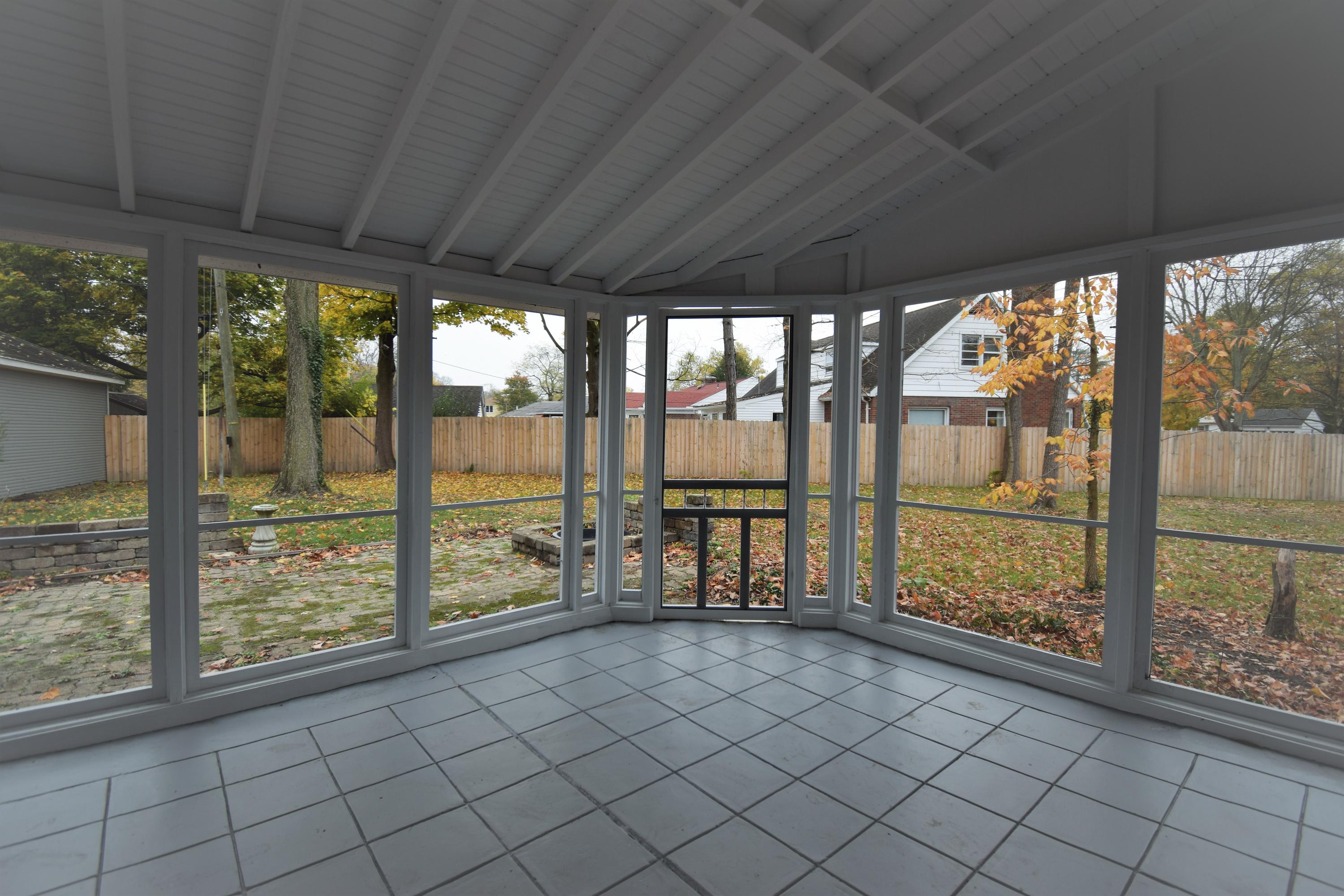 16 Dover Road Springfield, OH 45504 - Photo 8 of 39 Gallery Image 8