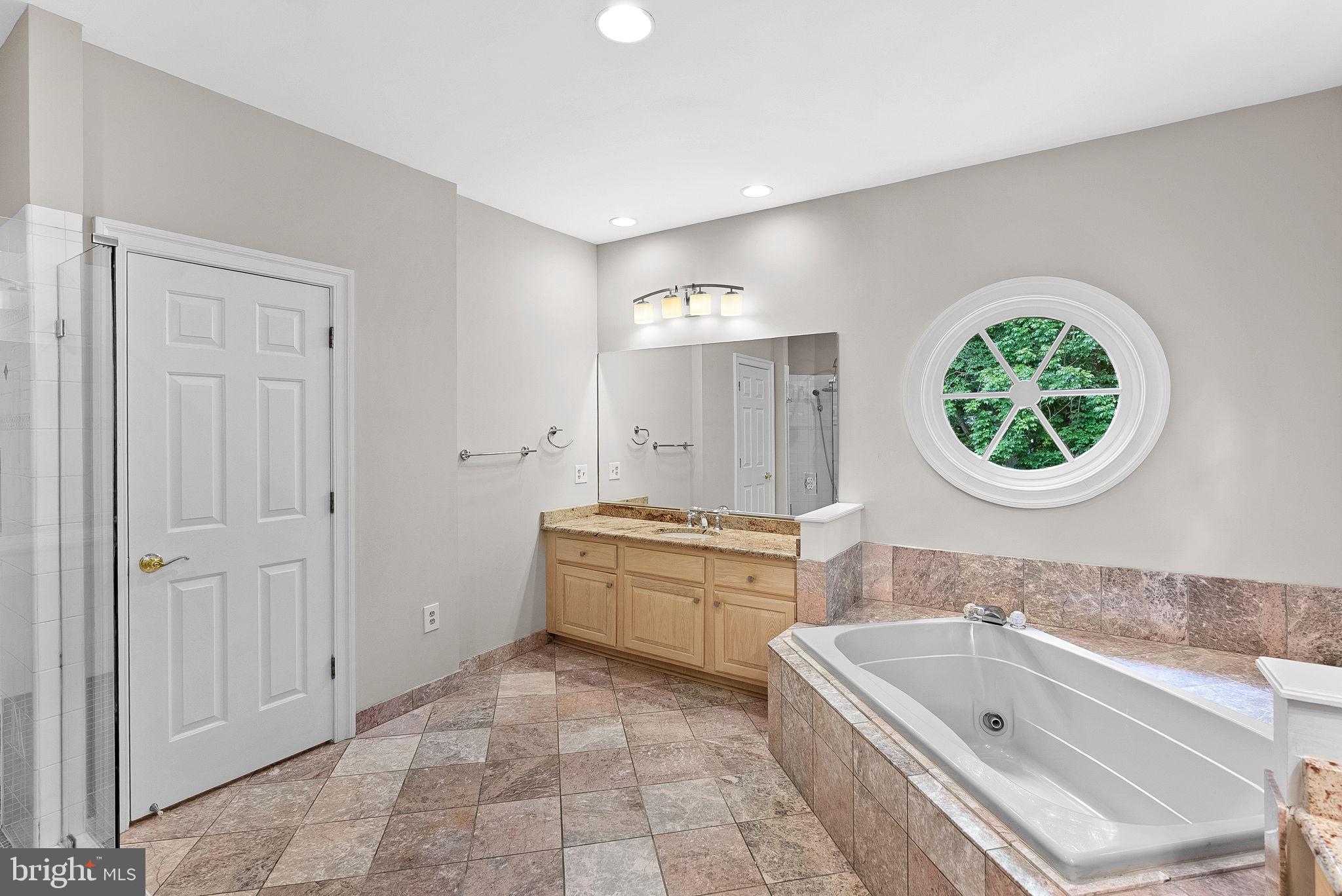 190 Falcon Ridge Road Great Falls, VA 22066 - Photo 40 of 122 Primary Bathroom