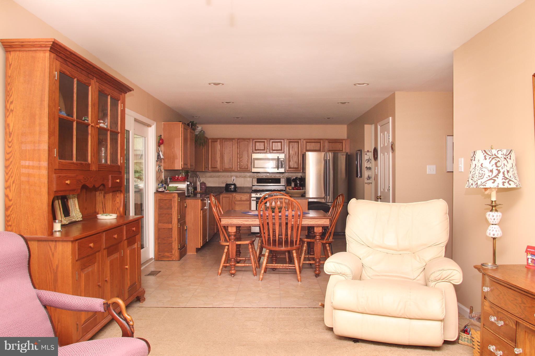 388 Enfield Road Joppa, MD 21085 - Photo 14 of 30 Family Room