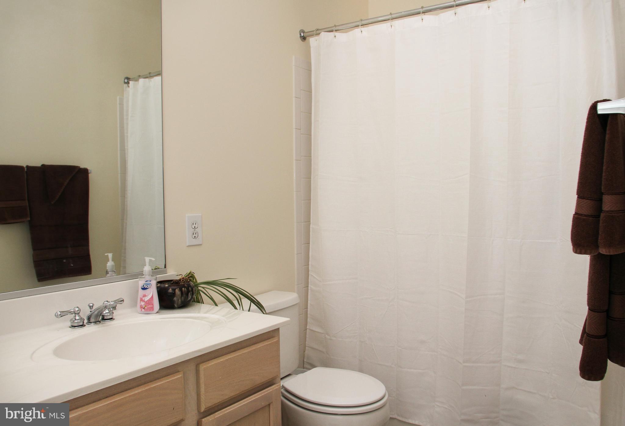 388 Enfield Road Joppa, MD 21085 - Photo 21 of 30 Bath (Master)
