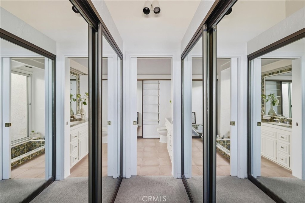 1308 Vía Coronel Palos Verdes Estates, CA 90274 - Photo 12 of 74 Primary bathroom #1