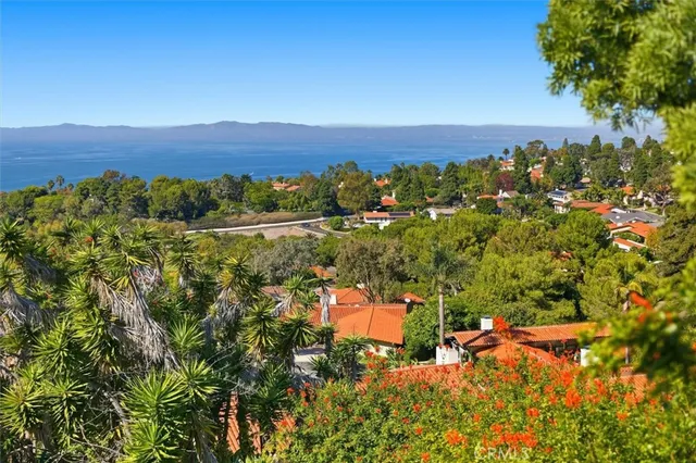 $2,795,000 | 1308 Vía Coronel, Palos Verdes Estates, CA 90274