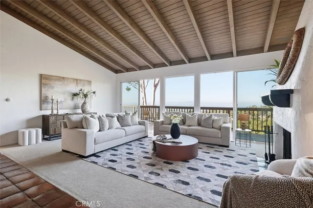 $2,795,000 | 1308 Vía Coronel, Palos Verdes Estates, CA 90274