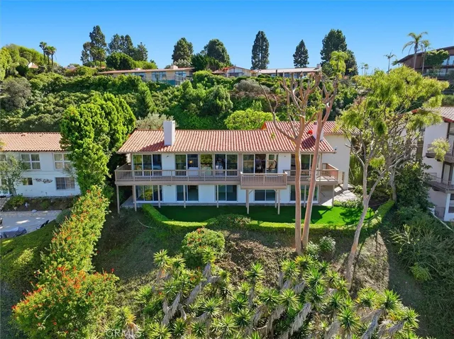 $2,795,000 | 1308 Vía Coronel, Palos Verdes Estates, CA 90274