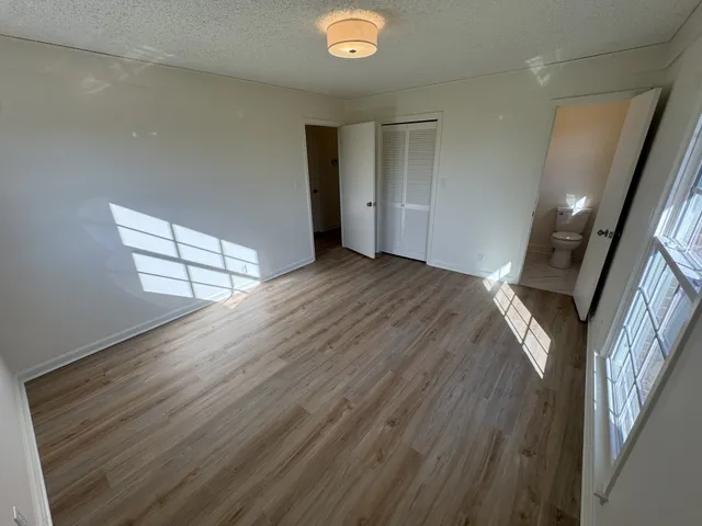 $2,100 | 645 Chesterfield Circle, Clarksville, TN 37043