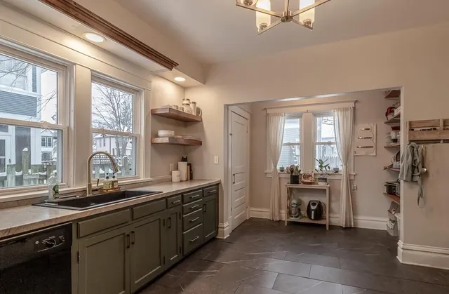 $239,000 | 522 Record Street, Mankato, MN 56001